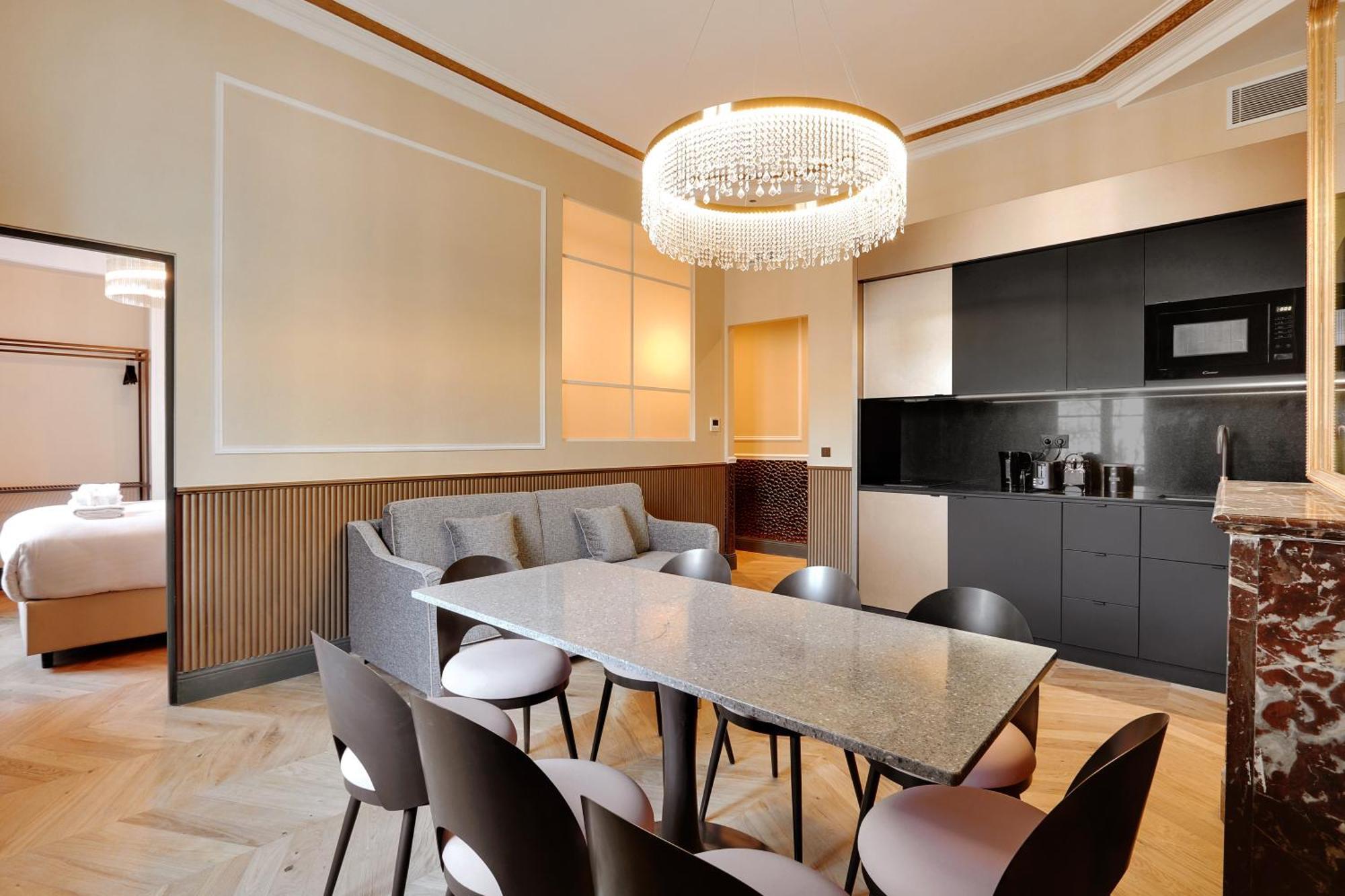 Appartement Pick A Flat's In La Madeleine-opera - Rue De L'arcade Parijs